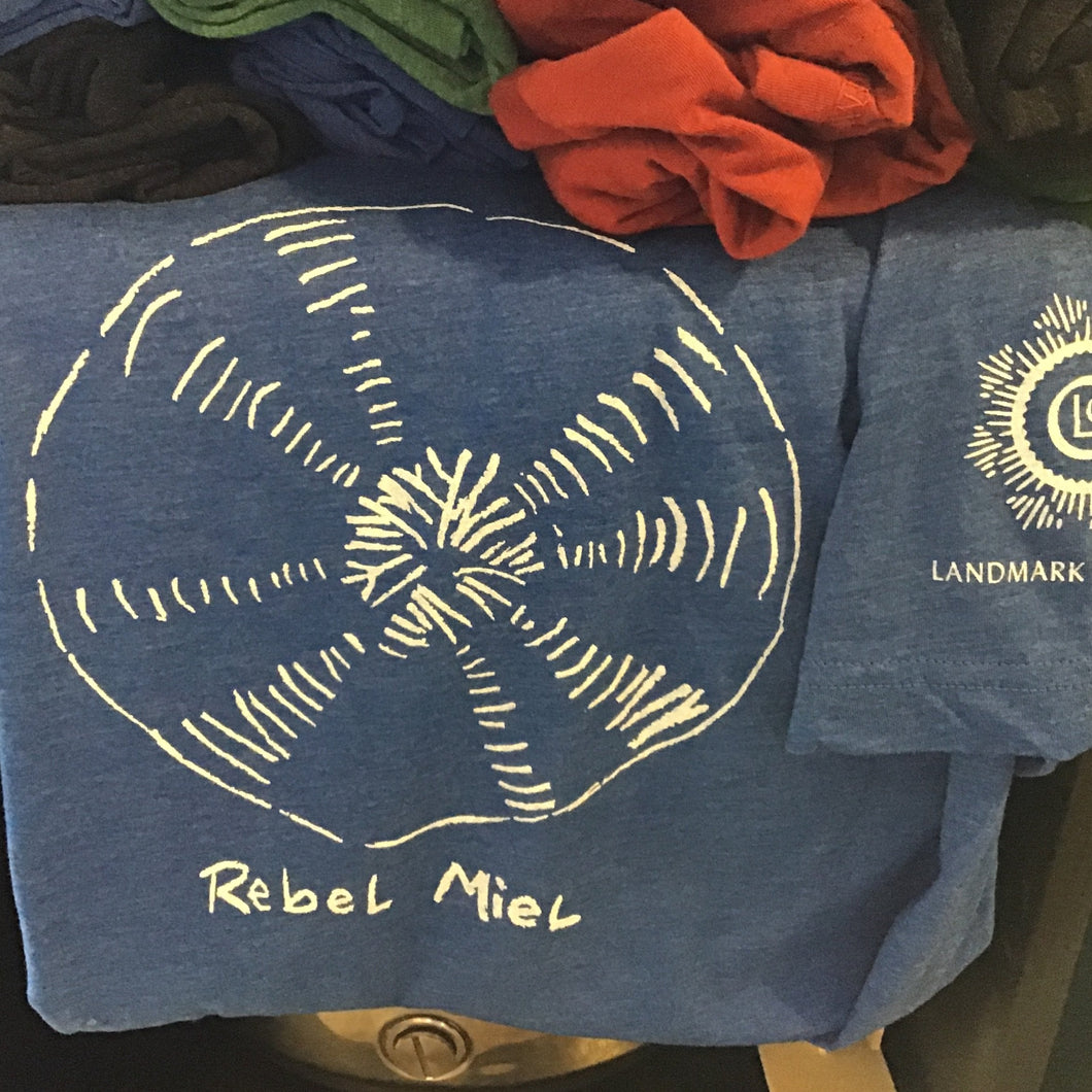 T-Shirt - Rebel Miel